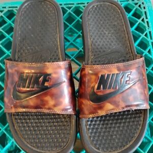 Nike Black and Brown Textured Slides